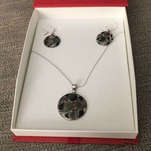 NIB. Beautiful stone and 925 silver pendant and earring set. Comes with gift box